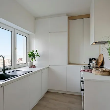 Huswell - Stylishly Refurbished With Sea View Appartement *